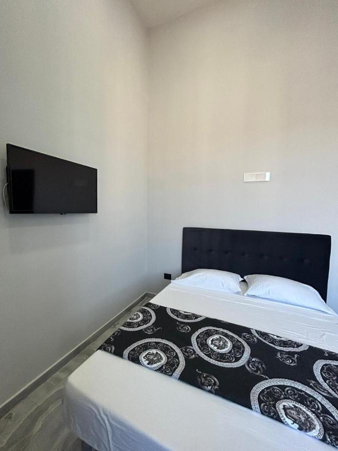 Apartamento Foria House Valentino Nápoles Exterior foto